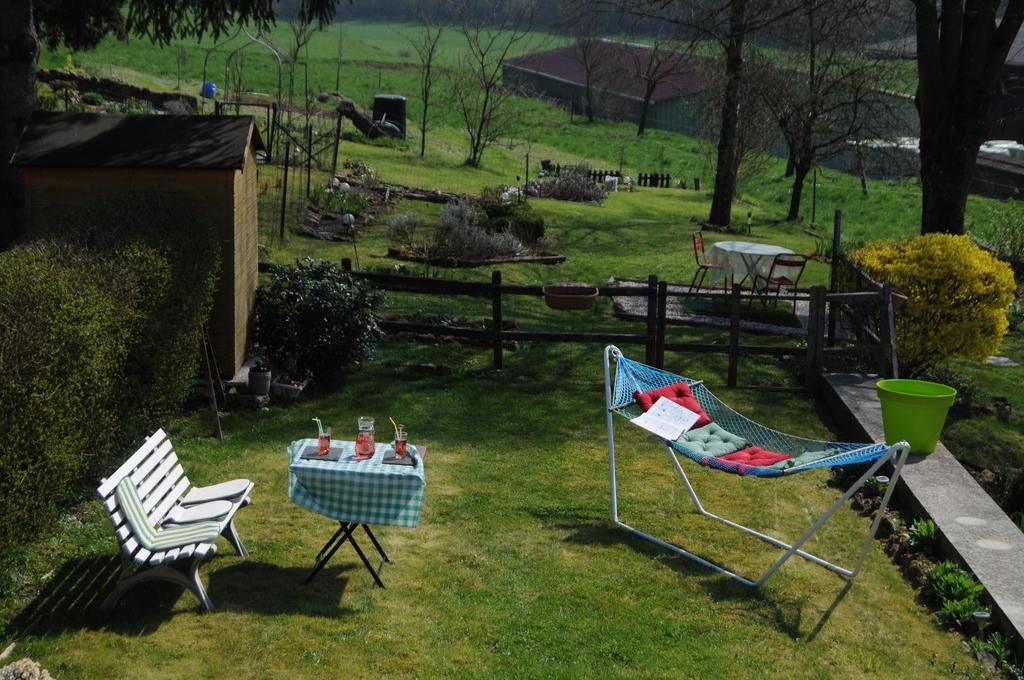 Au Clos D'Ardennes Balaives-et-Butz Exterior foto